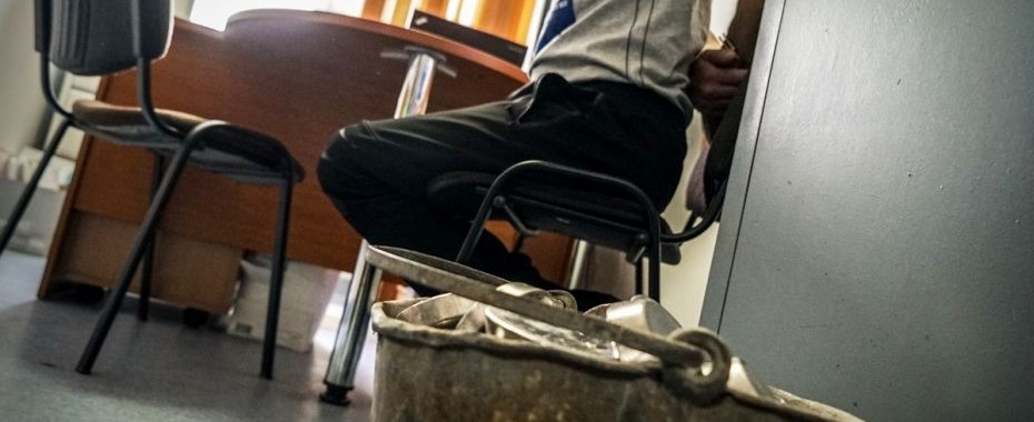 Miał chronić szpital a okradł
